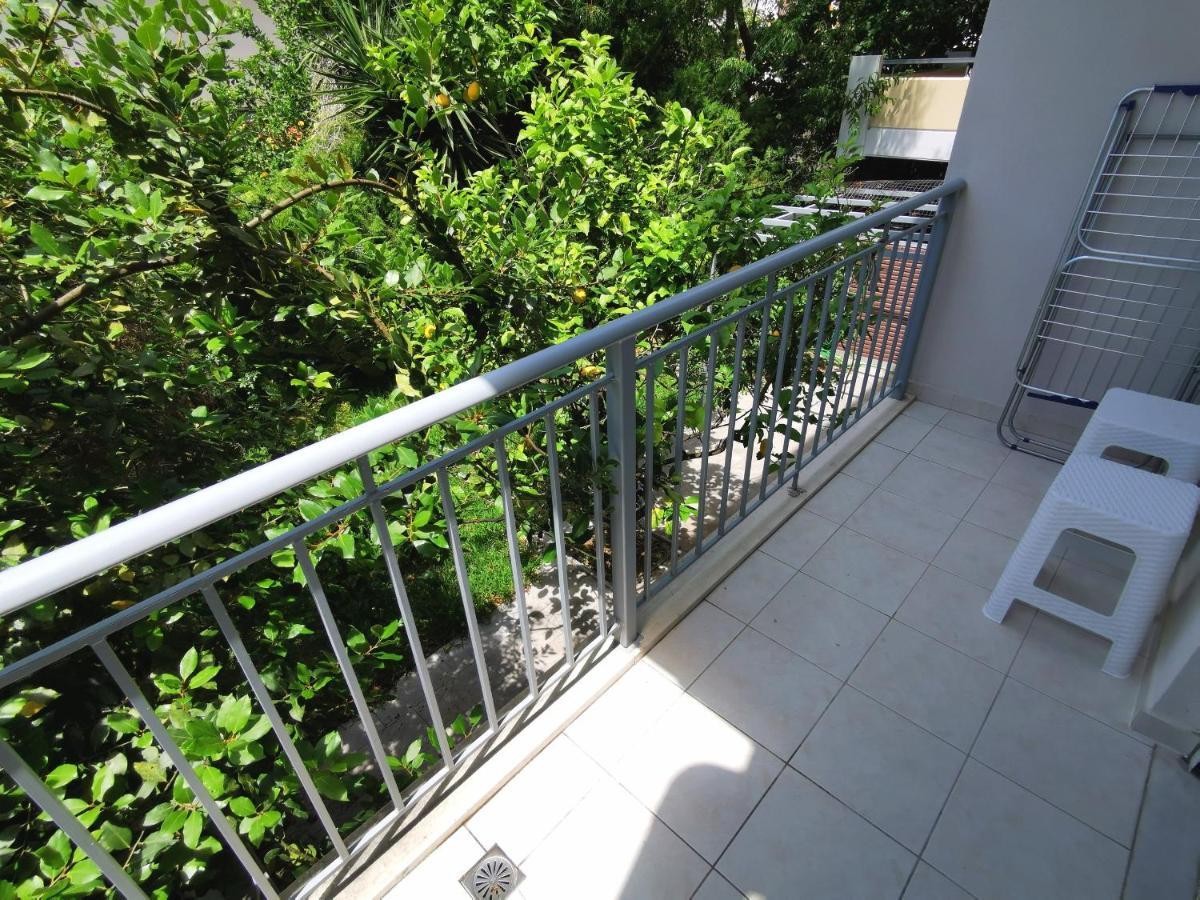 Lefkada SunCentral Apartments Bagian luar foto