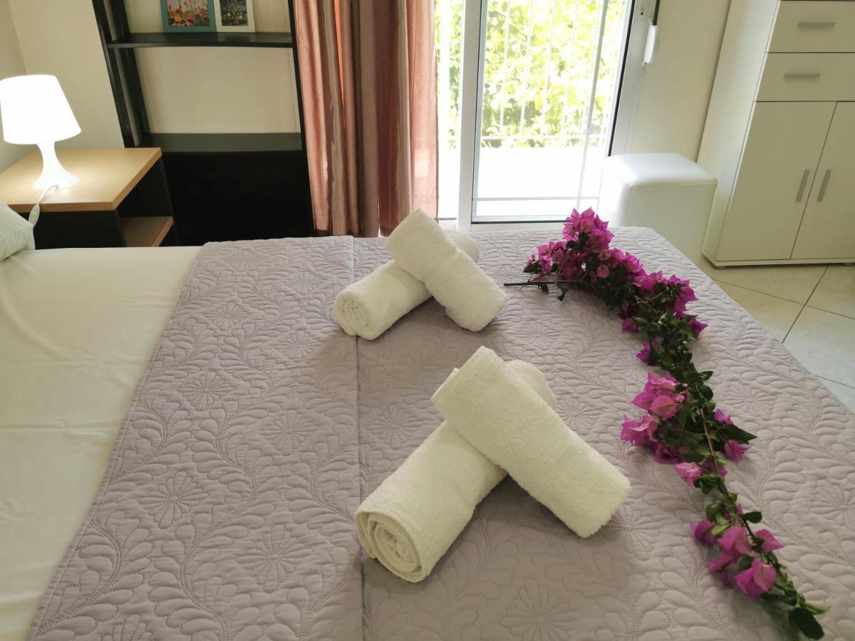 Lefkada SunCentral Apartments Bagian luar foto