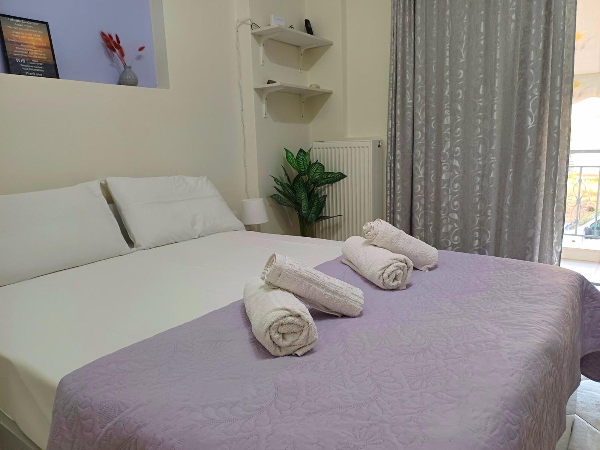 Lefkada SunCentral Apartments Bagian luar foto